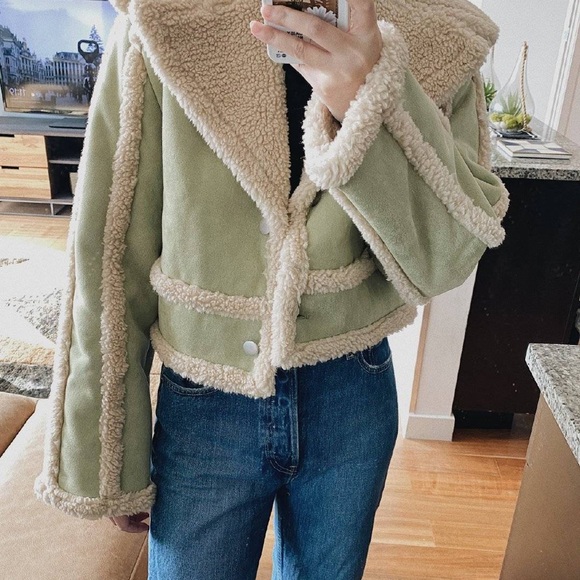 Faux shearling cropped jacket - Picture 1 of 2